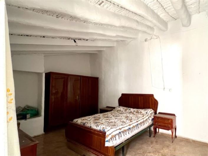 Image No.9-3 Bed Townhouse for sale