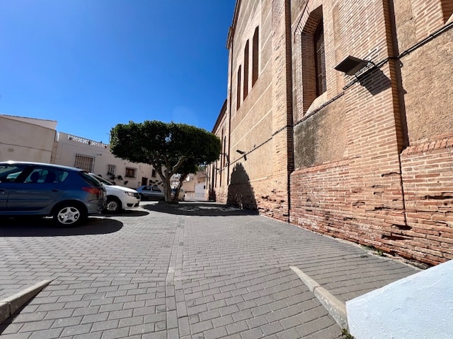 Image No.19-2 Bed Apartment for sale