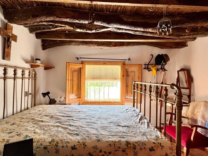 Image No.20-5 Bed Townhouse for sale