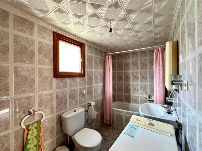 Image No.20-3 Bed Townhouse for sale