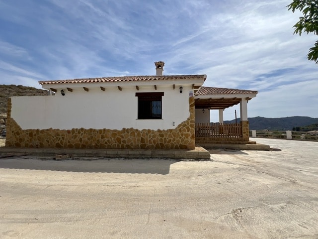 Image No.10-4 Bed Villa for sale