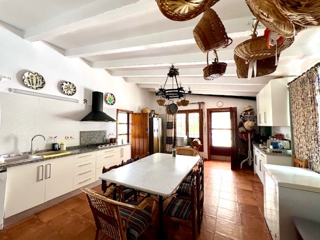 Image No.42-6 Bed House for sale