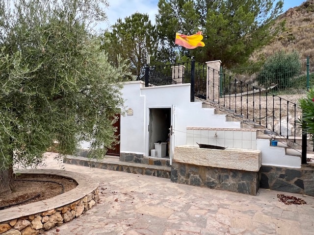 Image No.44-6 Bed House for sale