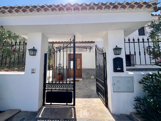 Image No.49-6 Bed House for sale