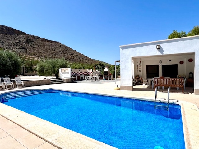 Image No.60-6 Bed House for sale