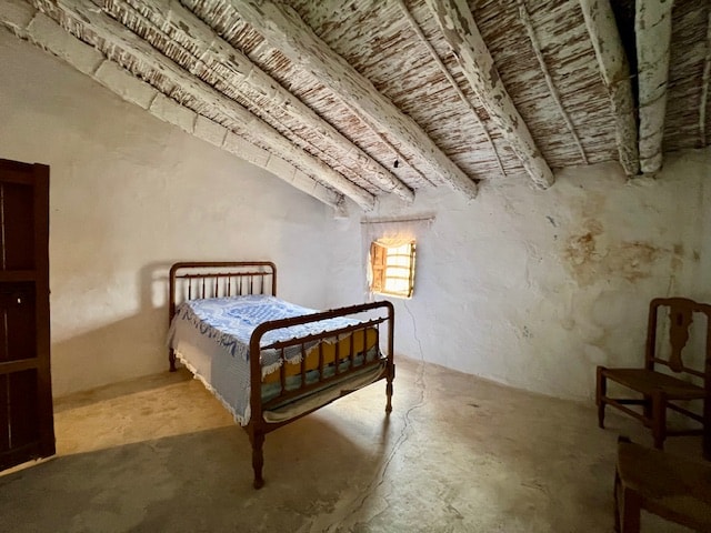 Image No.18-6 Bed Country House for sale