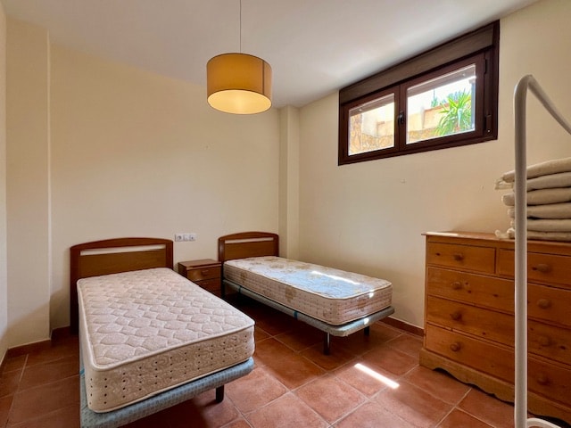 Image No.28-2 Bed Duplex for sale