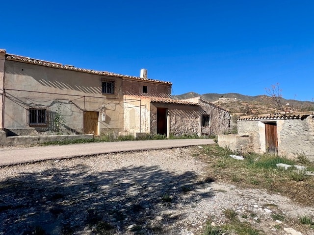 Image No.11-5 Bed House for sale