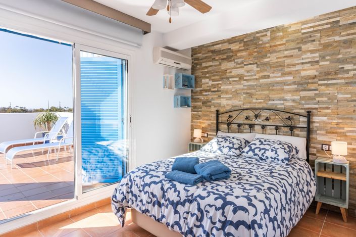 Image No.45-2 Bed Apartment for sale