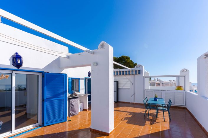 Image No.53-2 Bed Apartment for sale