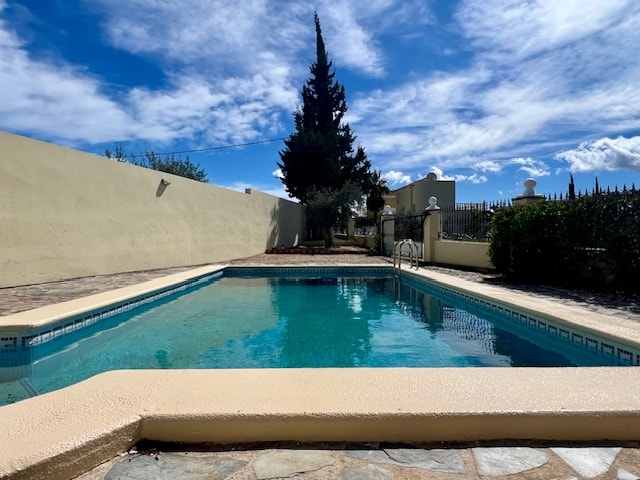 Image No.4-3 Bed Villa for sale