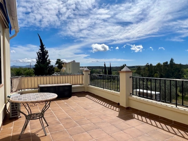 Image No.5-3 Bed Villa for sale