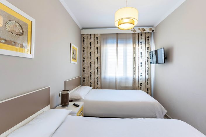 Image No.17-4 Bed Villa for sale