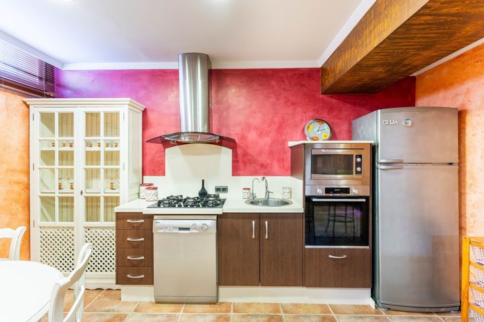 Image No.58-4 Bed Villa for sale