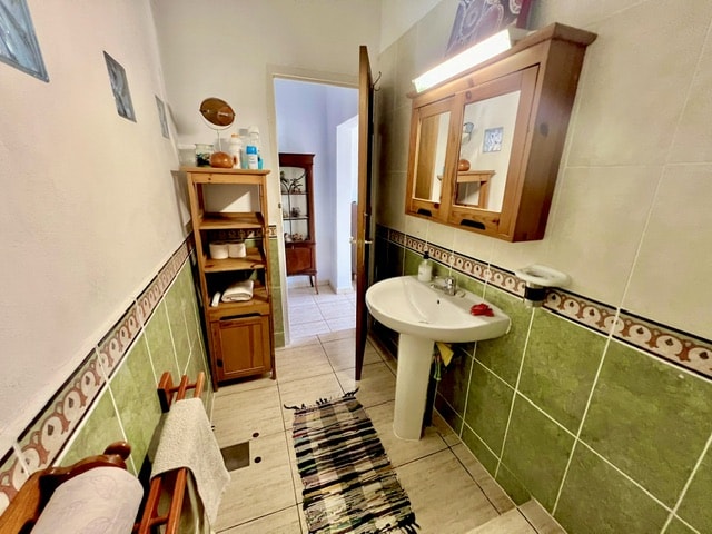 Image No.25-Maison de campagne de 4 chambres à vendre à Lubrín