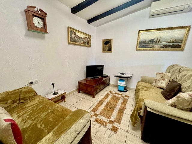 Image No.30-Maison de campagne de 4 chambres à vendre à Lubrín