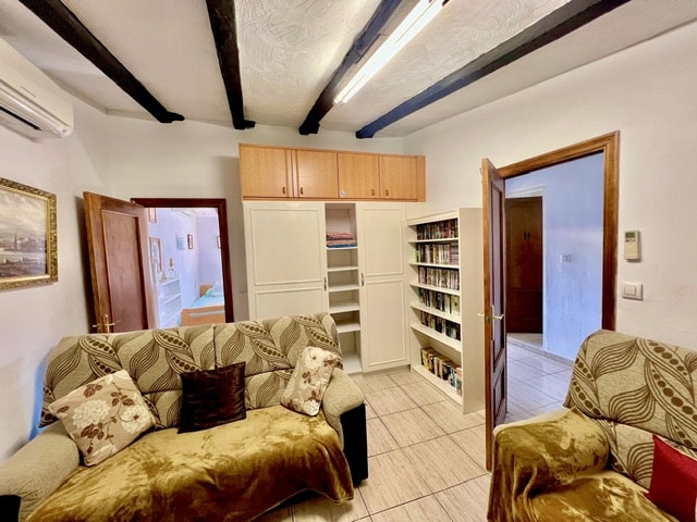 Image No.31-Maison de campagne de 4 chambres à vendre à Lubrín