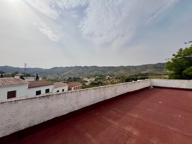 Image No.3-5 Bed Townhouse for sale