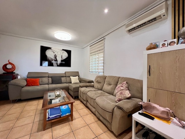 Image No.17-3 Bed Duplex for sale