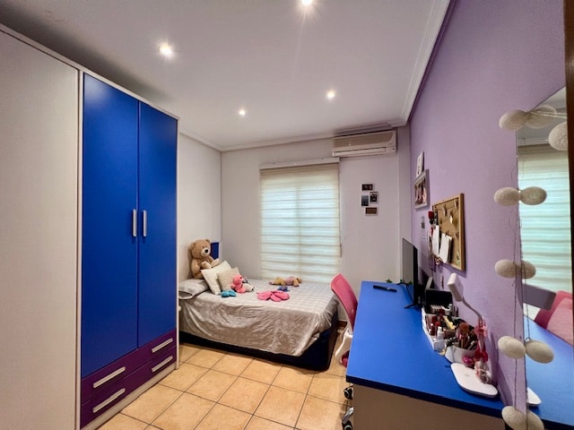 Image No.20-3 Bed Duplex for sale