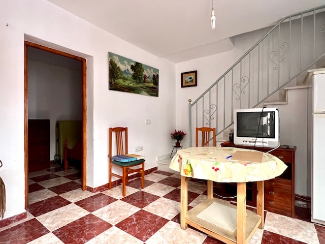 Image No.2-2 Bed Townhouse for sale