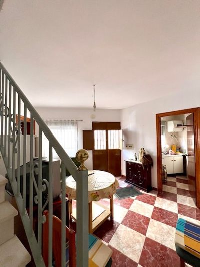 Image No.6-2 Bed Townhouse for sale