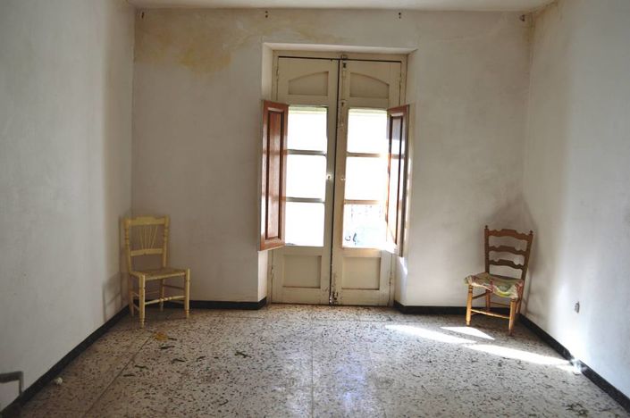 Image No.21-5 Bed Townhouse for sale