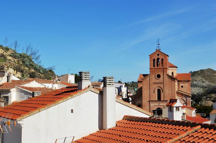 Image No.6-5 Bed Townhouse for sale