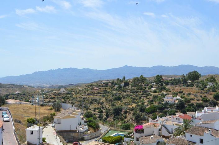 Image No.6-Maison de village de 3 chambres à vendre à Bédar