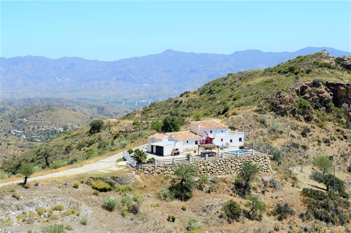 Image No.2-4 Bed Cortijo for sale