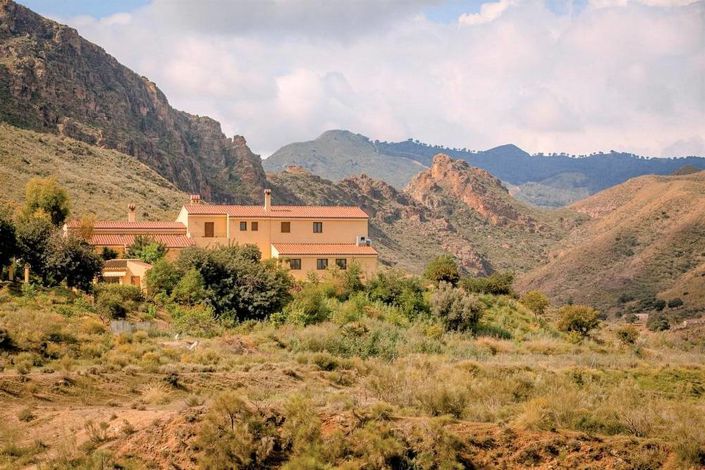 Image No.2-Cortijo de 10 chambres à vendre à Turre