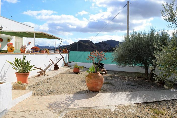 Image No.9-3 Bed Villa for sale