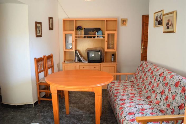 Image No.17-5 Bed Townhouse for sale