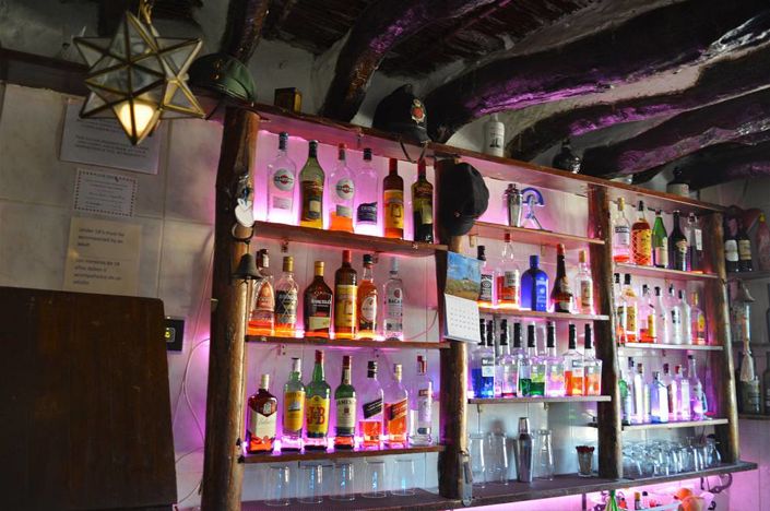 Image No.11-2 Bed Commercial for sale