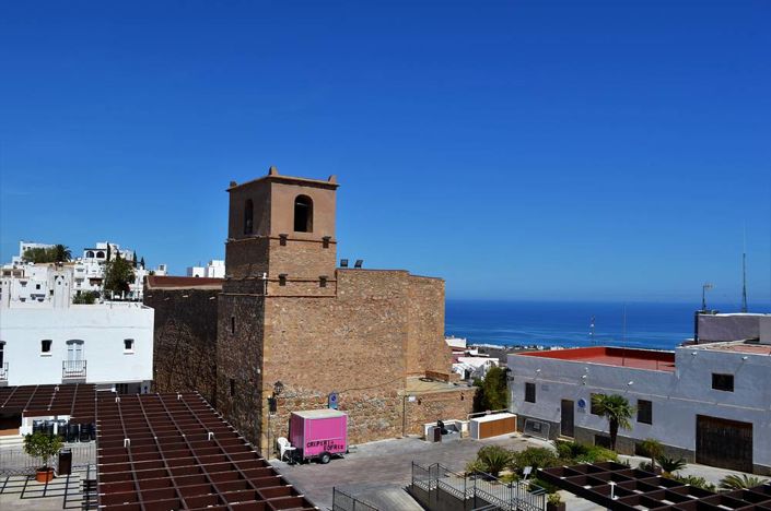 Image No.8-2 Bed Commercial for sale