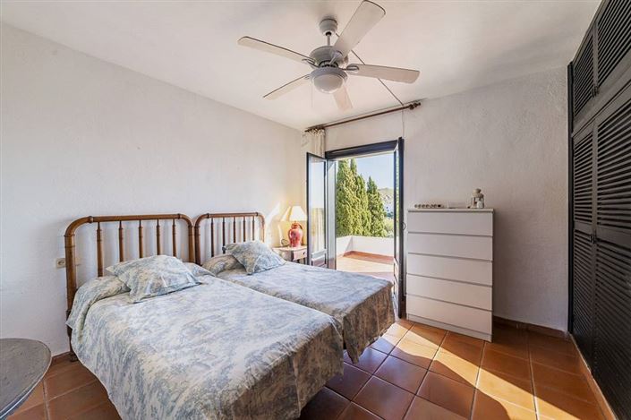 Image No.19-6 Bed Villa for sale