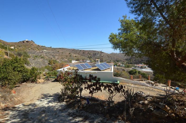 Image No.10-Maison de campagne de 5 chambres à vendre à Bédar