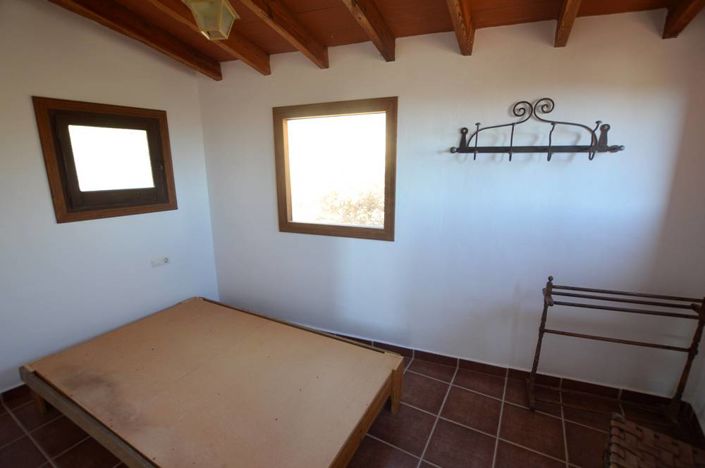 Image No.17-Maison de campagne de 5 chambres à vendre à Bédar