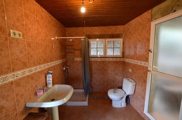 Image No.24-Maison de campagne de 5 chambres à vendre à Bédar