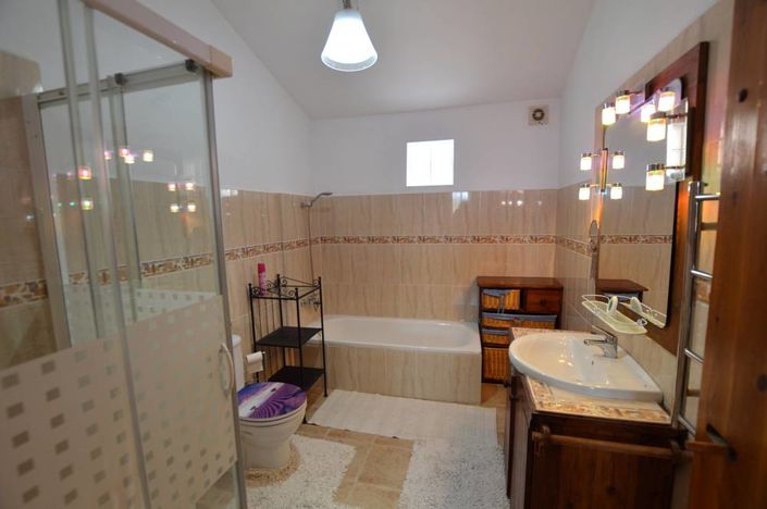 Image No.24-Maison de village de 3 chambres à vendre à Lubrín