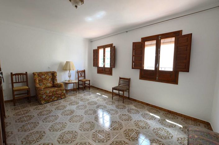 Image No.20-Maison de ville de 3 chambres à vendre à Bédar