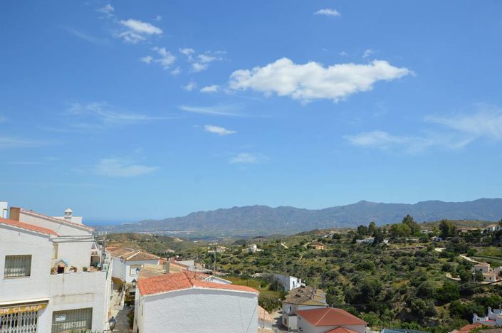 Image No.9-Maison de ville de 3 chambres à vendre à Bédar