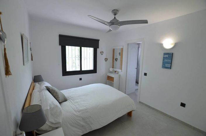 Image No.24-Maison de village de 3 chambres à vendre à Bédar