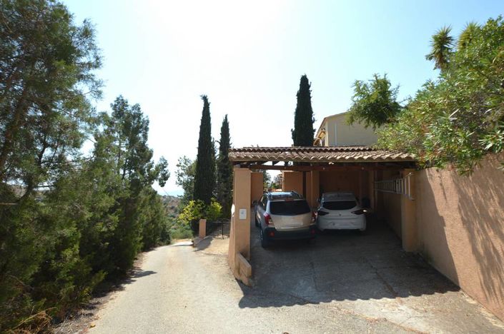 Image No.12-4 Bed Villa for sale