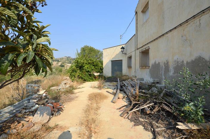 Image No.10-Maison de campagne de 6 chambres à vendre à Bédar