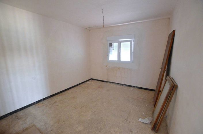 Image No.19-Maison de campagne de 6 chambres à vendre à Bédar