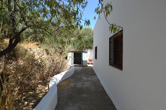 Image No.14-Maison de campagne de 2 chambres à vendre à Bédar