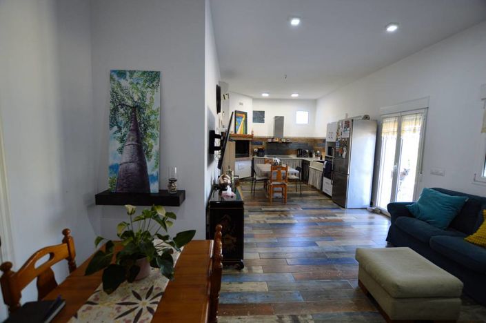 Image No.23-6 Bed Villa for sale