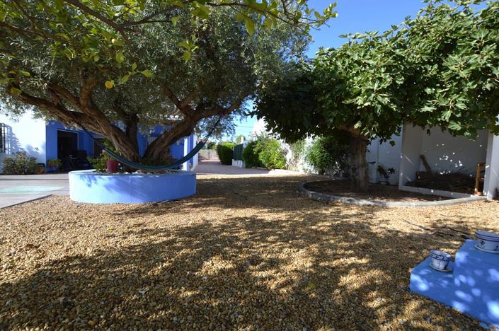 Image No.8-6 Bed Villa for sale