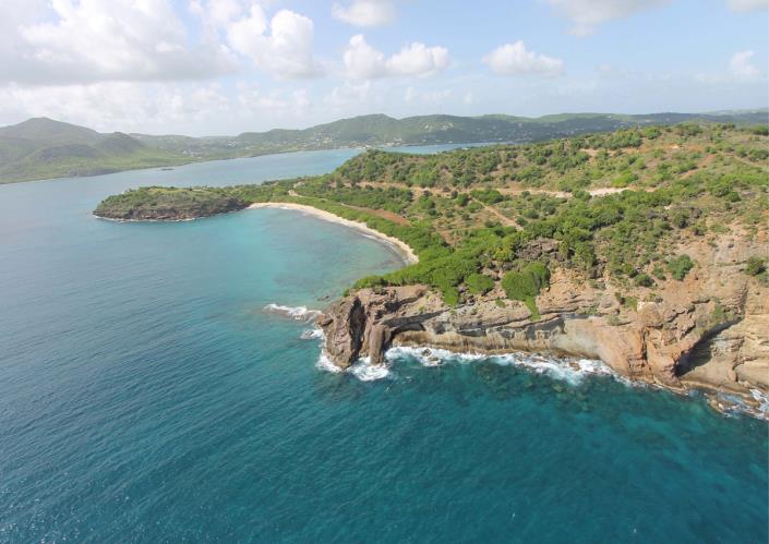 Image No.5-Terre à vendre à English Harbour Town